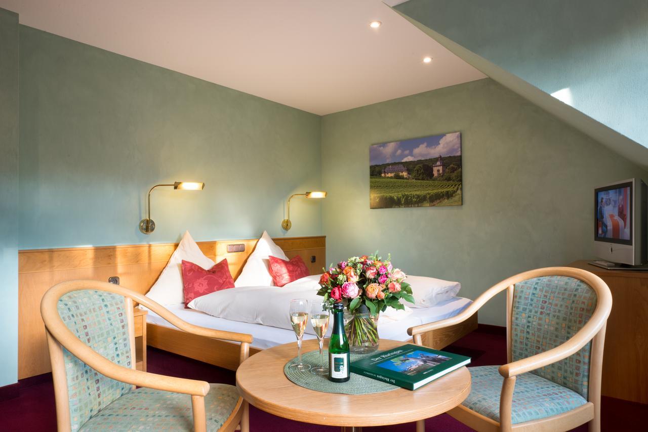 Weinhotel Offenstein Erben Эльтвилле Экстерьер фото